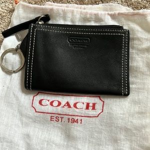 Coach keychain wallet. 100% Authentic.